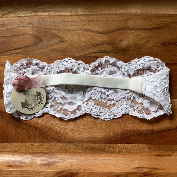 Little Lovelies | White Vintage Lace Bridal Headband - Picture 9 of 15